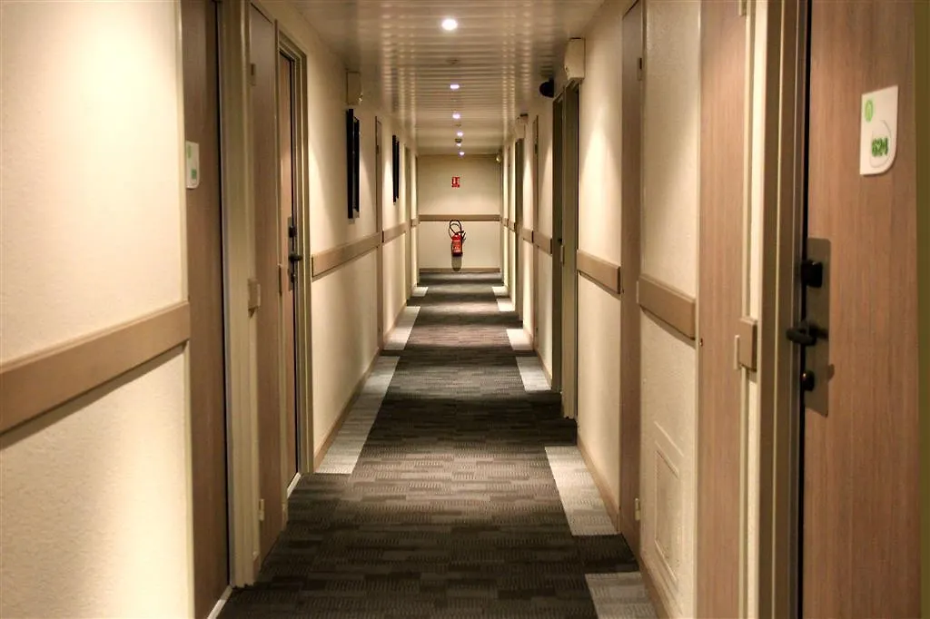 Campanile 11 - Bastille Hotel 3*