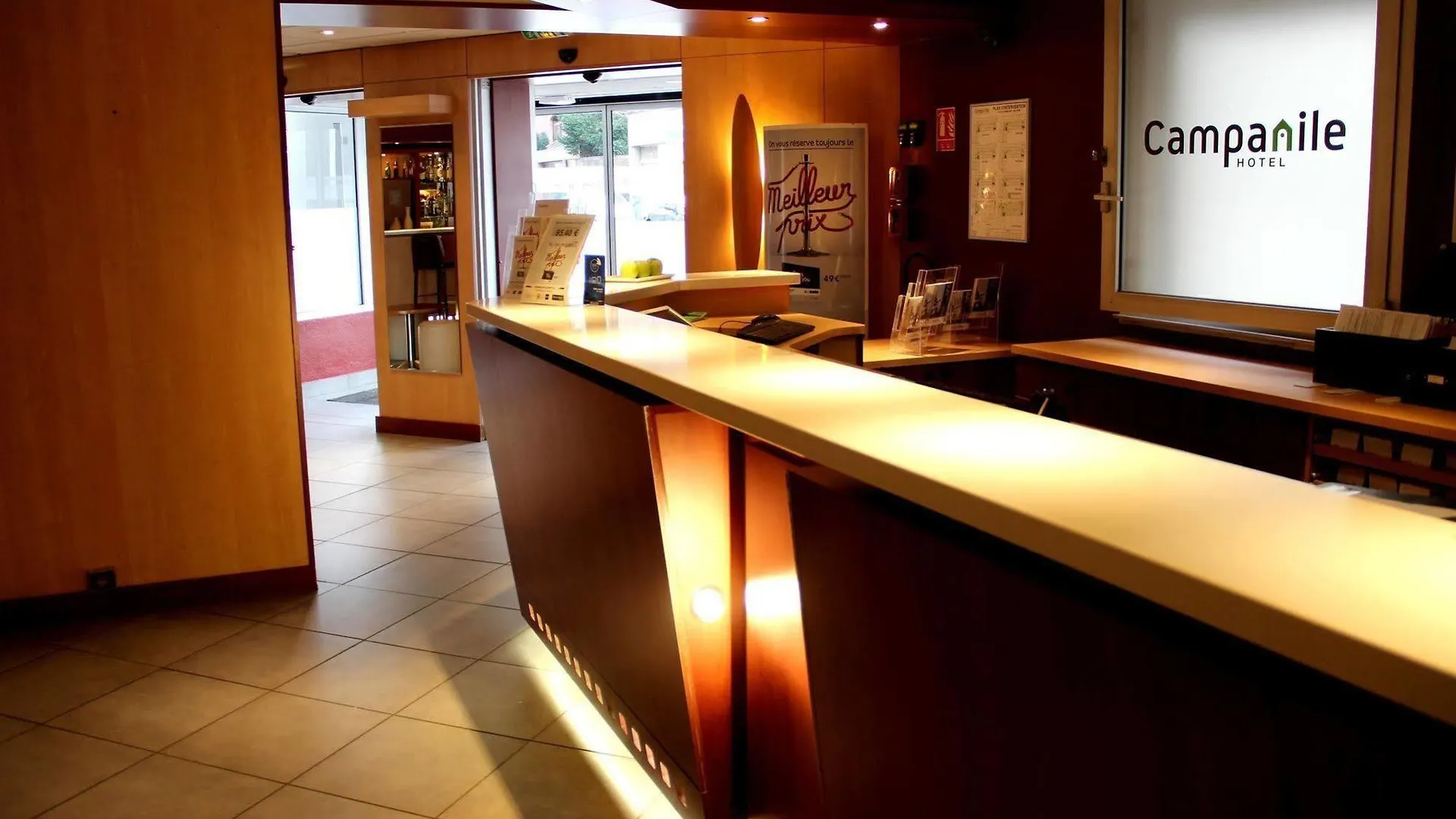 Hotel Campanile 11 - Bastille 3*